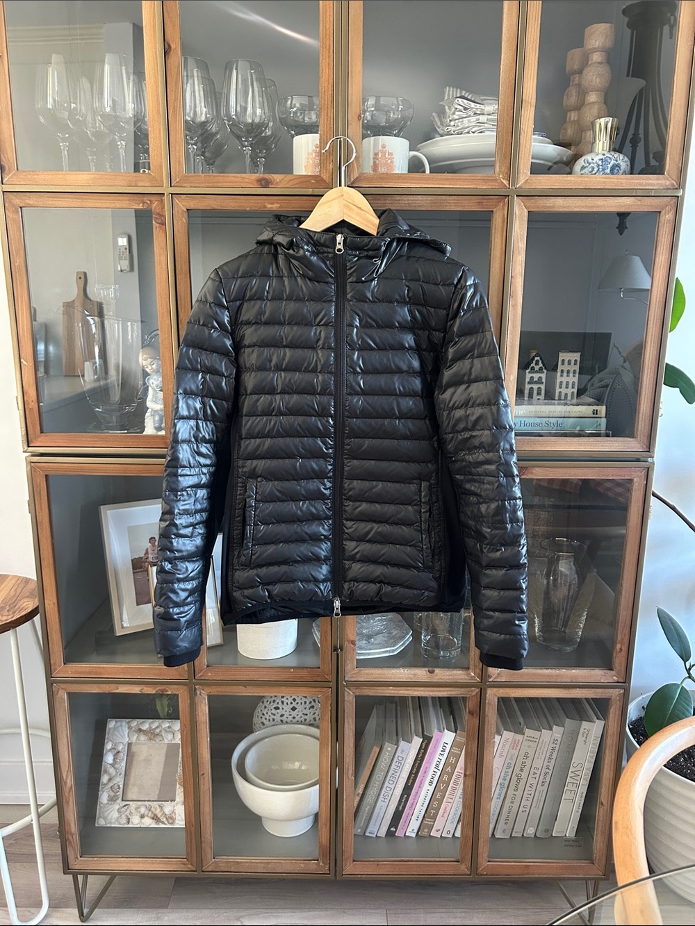 HBC Sport Black Quilted Hooded Jacket Duck Down Feathers